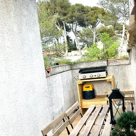 Ferienwohnung Casanostra - T3 Avec Terrasse Proche De Cassis Roquefort-la-Bédoule Exterior foto